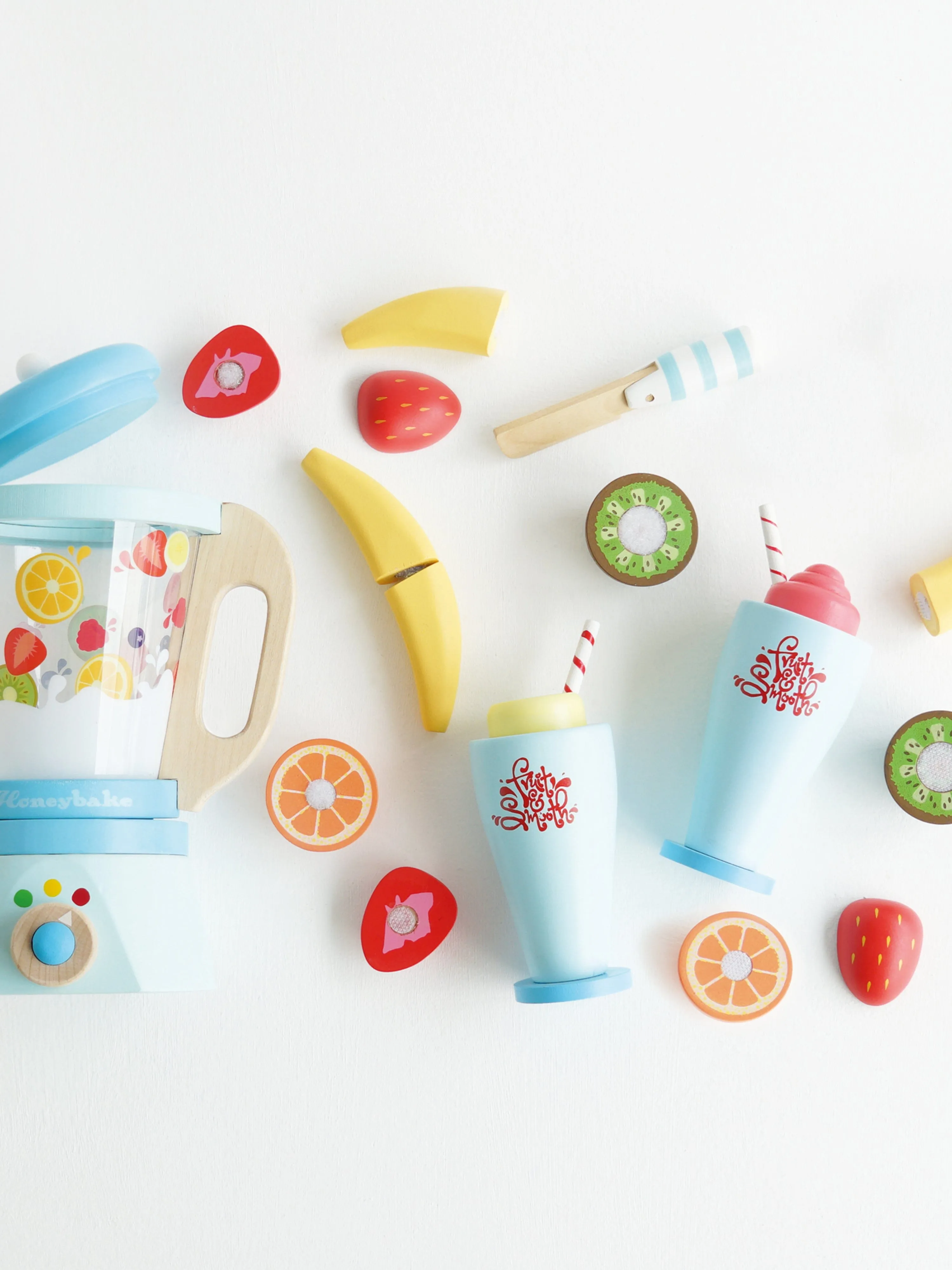 Le Toy Van Fruit & Smoothie Blender Set-20 Piece (14 x 11.5 x 21cm)